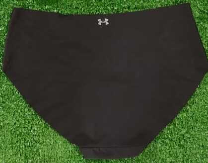PANTY NEGRO UNDER ARMUR TALLA M
